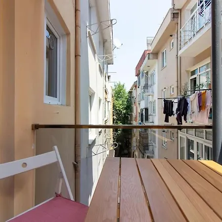 Lively Compact 1br In Moda اسطنبول