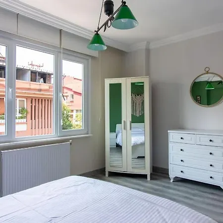 Lively Compact 1br In Moda * اسطنبول